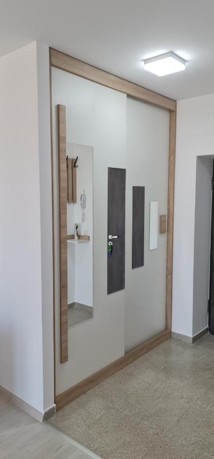 Studio Spatios,Intim+ Loc Parcare Propriu,Vedere Panoramica,Utilat De Lux Bucureşti Ngoại thất bức ảnh