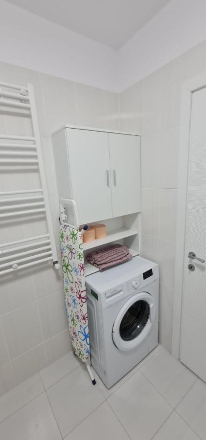 Studio Spatios,Intim+ Loc Parcare Propriu,Vedere Panoramica,Utilat De Lux Bucureşti Ngoại thất bức ảnh